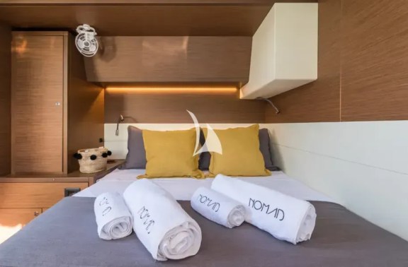 Double cabin
