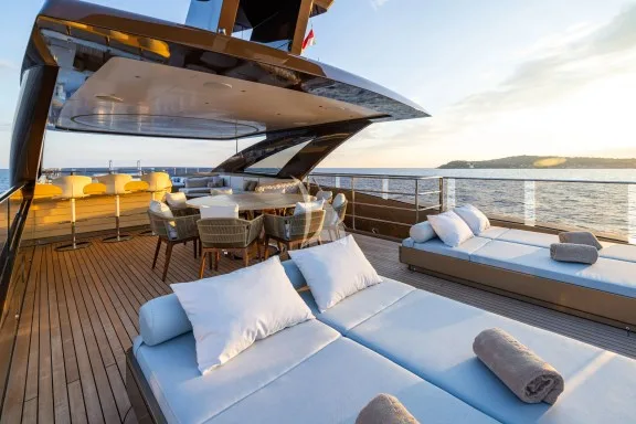 Image of ANJELIF yacht #17