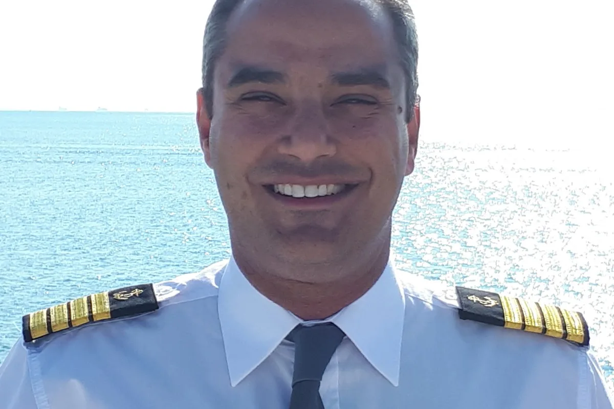 Crew Main Image