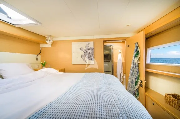 Image of LARGO WINCH yacht #23