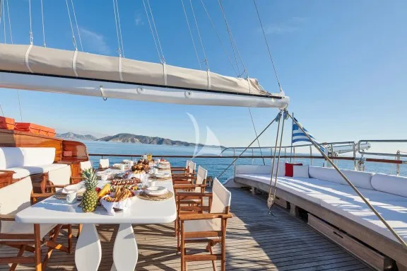 Image of WHITE PEARL yacht #26