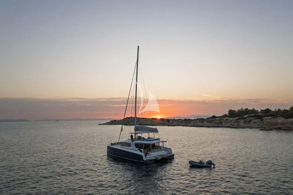 Image of NEW HORIZONS 4 yacht #3