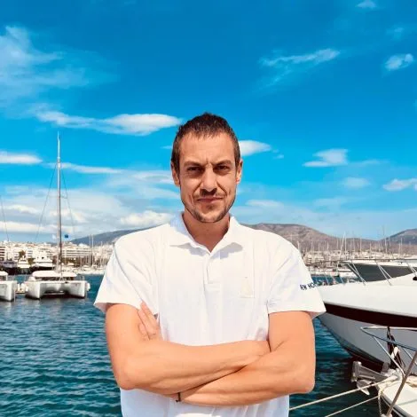Crew of NEW HORIZONS 3|Konstantinos Vlastos — Chef