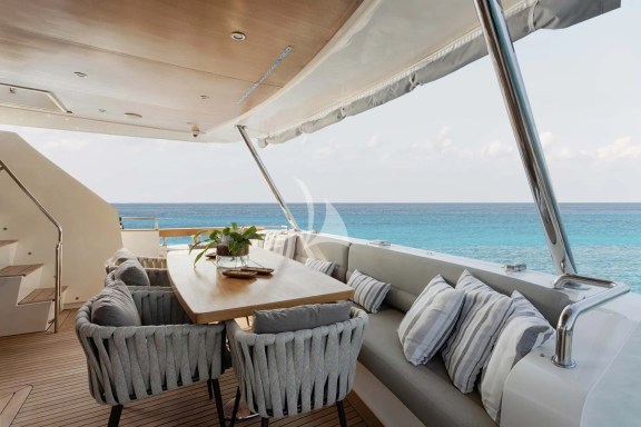 Aft Deck dining area