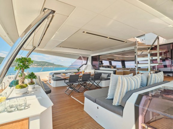 Image of SERENISSIMA yacht #13