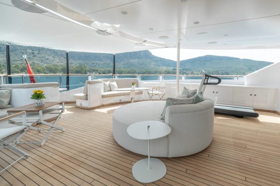 Owner's deck (outside master cabin)