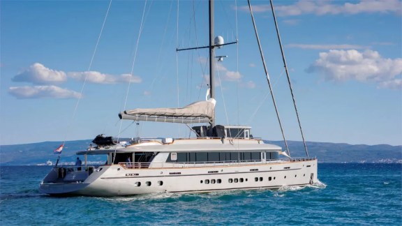 Image of Life is Good yacht #5