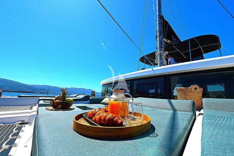 Sun deck
