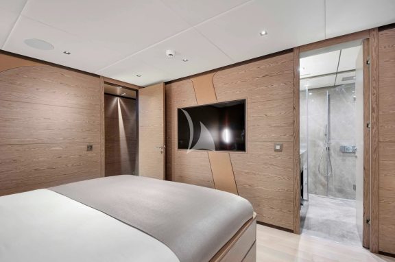 Image of All About U 2 yacht #35
