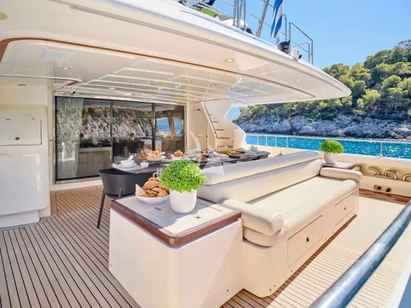 Image of SEVEN S yacht #38