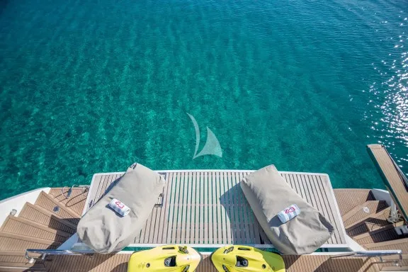 Image of D2 yacht #28