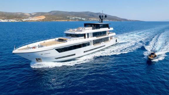 Image of OCEAN BREEZE yacht #3