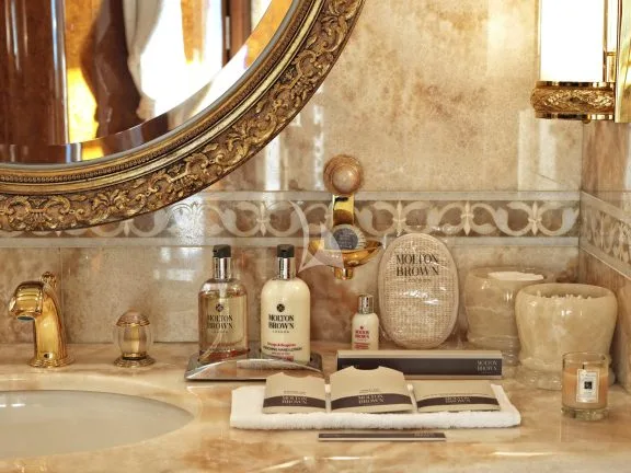 Bath - Amenities