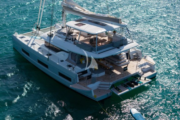 Image of LADY M yacht #4