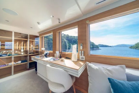 Image of Renata yacht #151
