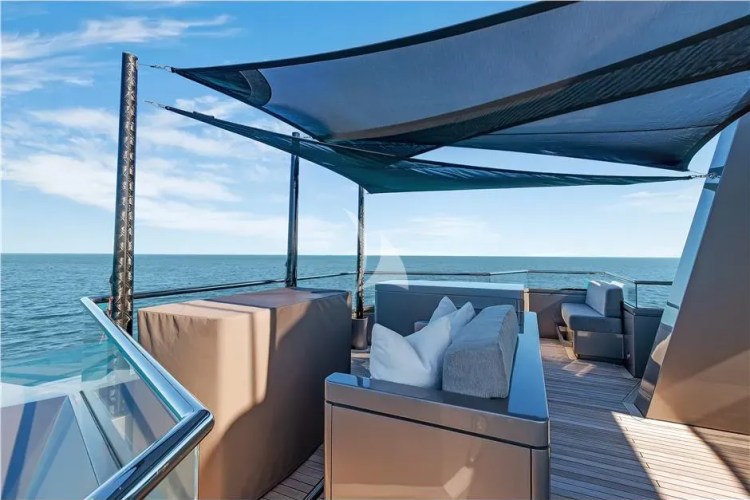 Sundeck