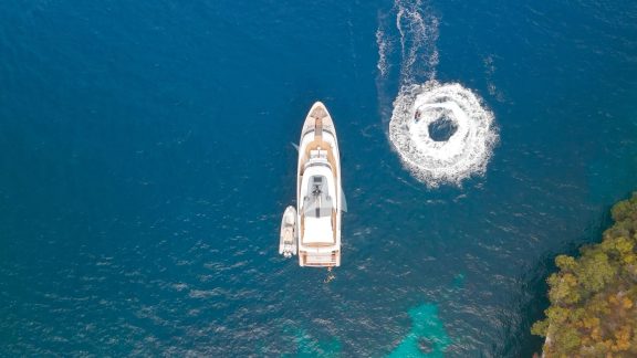 Image of FLORI yacht #16