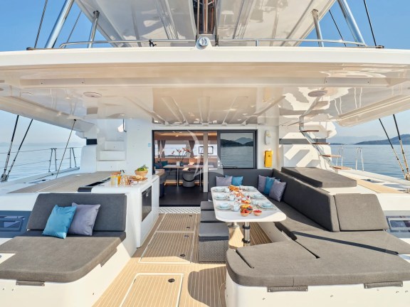 Image of AZUL yacht #20
