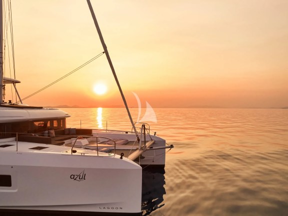 Image of AZUL yacht #32