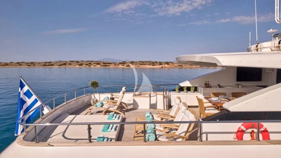 Image of LET IT BE yacht #10