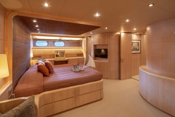 Master cabin II