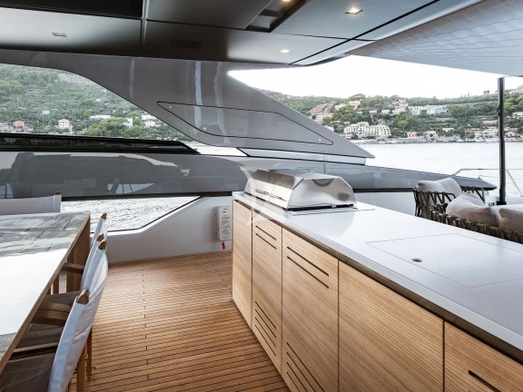 Image of ARESYA yacht #2