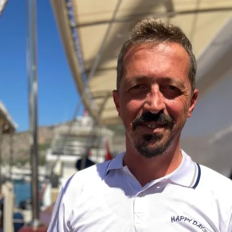 Crew of HAPPY DAYS|Mehmet Cakır — Captain