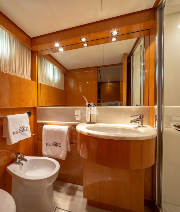 Image of THE BIRD yacht #16
