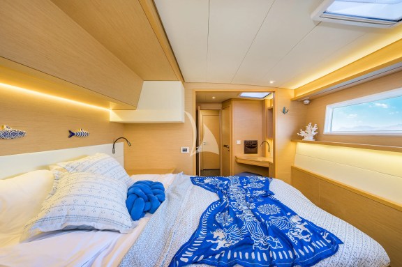 Image of LARGO WINCH yacht #20