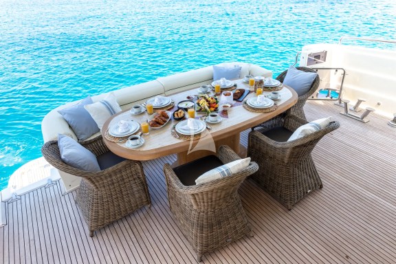 Image of PAREAKI yacht #9