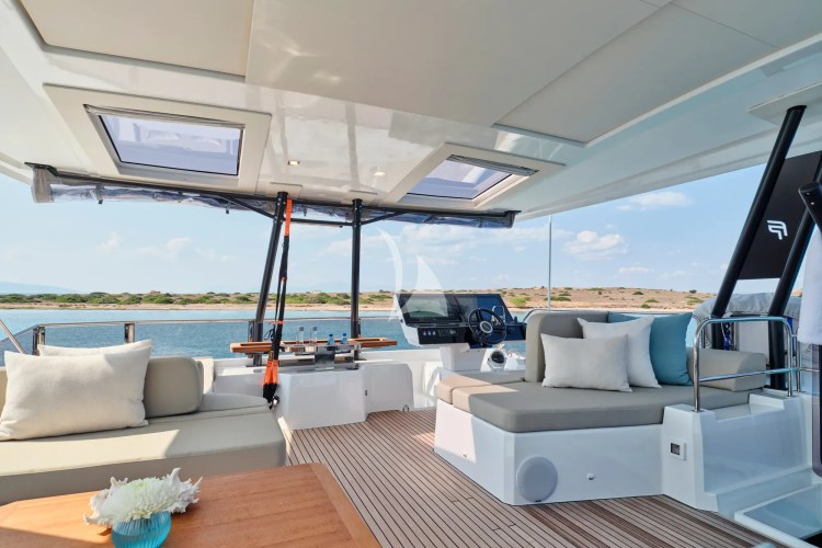 Flybridge seating area
