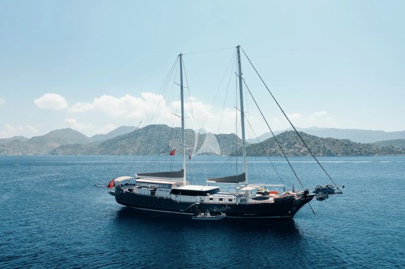 Image of Nevra Queen yacht #4