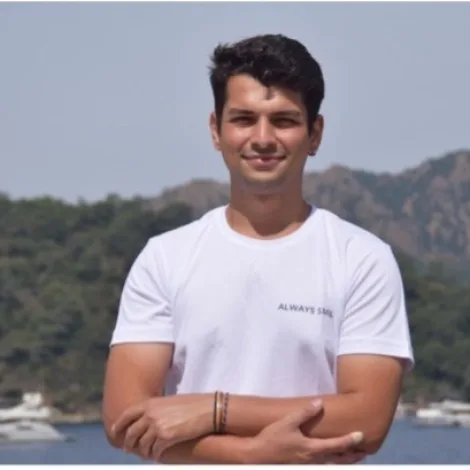 Crew of Always Smile|Deniz Sümer — Steward