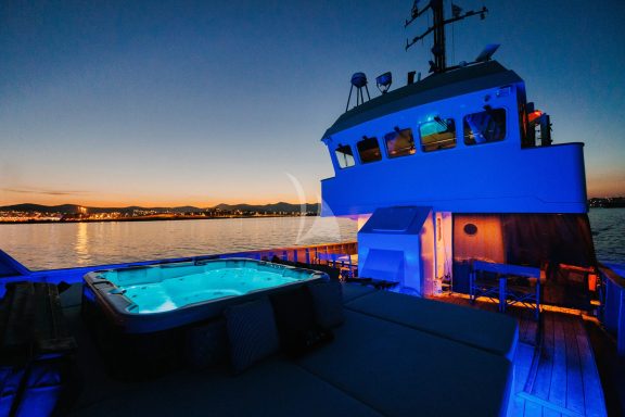 Image of GEMAYA yacht #23
