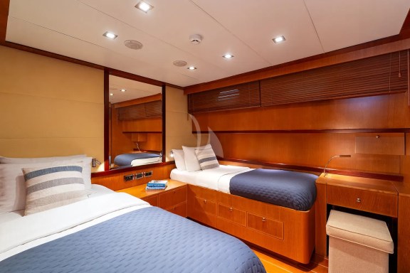 Twin Cabin