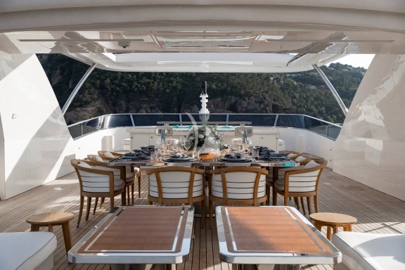 Image of NELA yacht #34