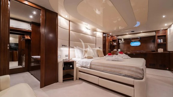 Vip Cabin