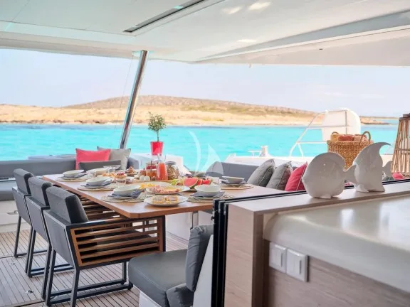 Image of ALMA yacht #34