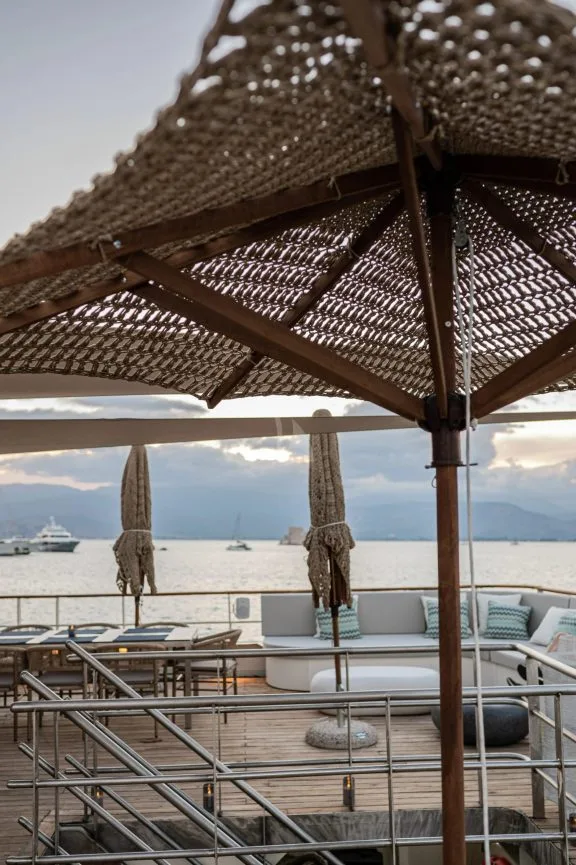 Sundeck