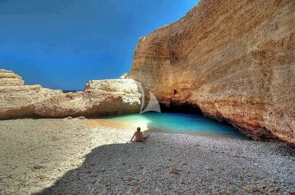 Ano Koufonissi, Cyclades - a small island surrounded by exotic waters