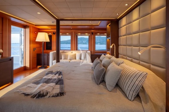 Master Cabin II