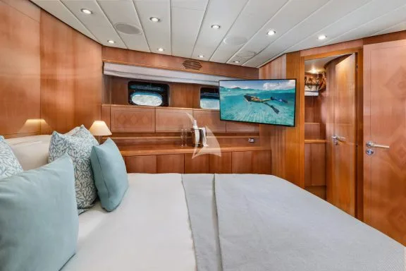 VIP cabin