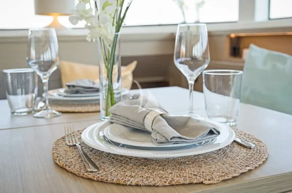 Dining details