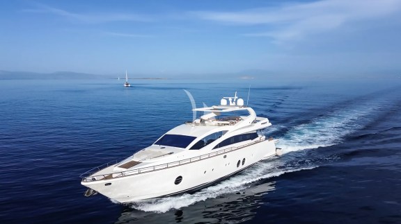 Image of RED ROSE yacht #41
