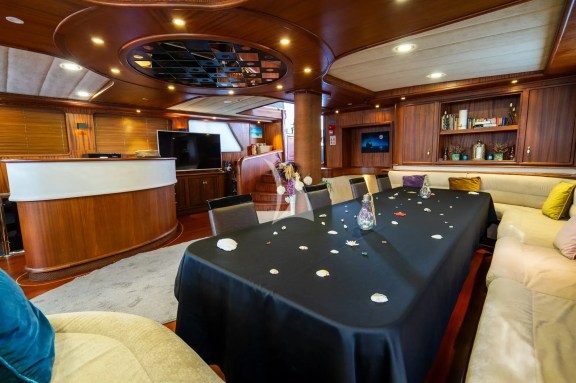 Image of Nevra Queen yacht #10