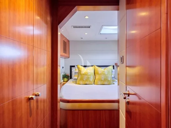 guest cabin