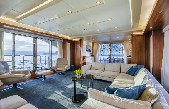Image of GEORGE P yacht #10