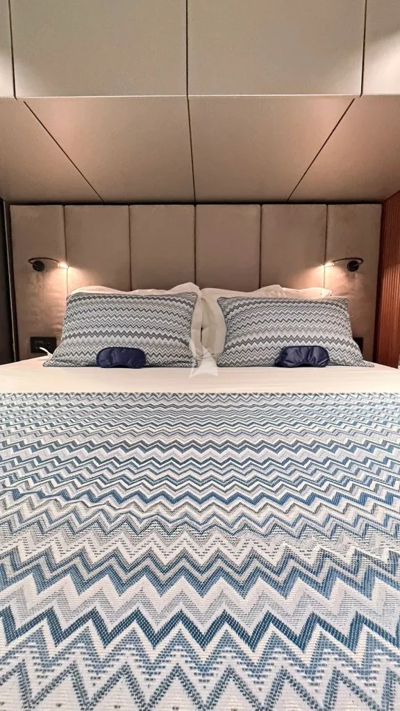Image of SERENITY yacht #17