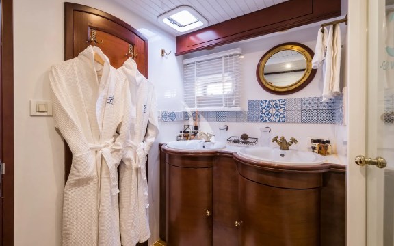 Image of OMBRE BLU³ yacht #14