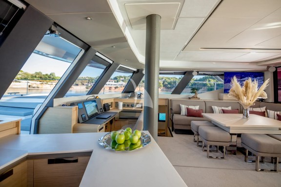 Image of D2 yacht #56